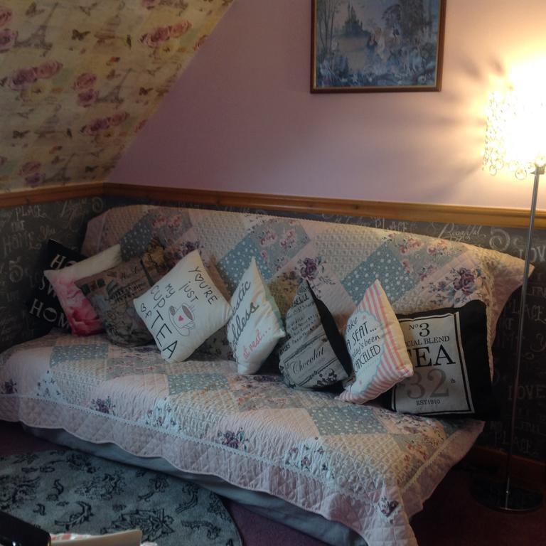 Dunroamin Bed And Breakfast Aviemore Eksteriør bilde