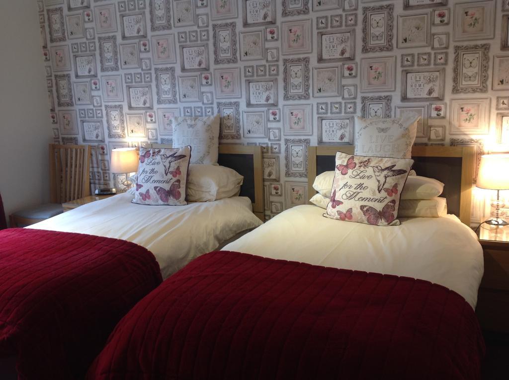 Dunroamin Bed And Breakfast Aviemore Eksteriør bilde