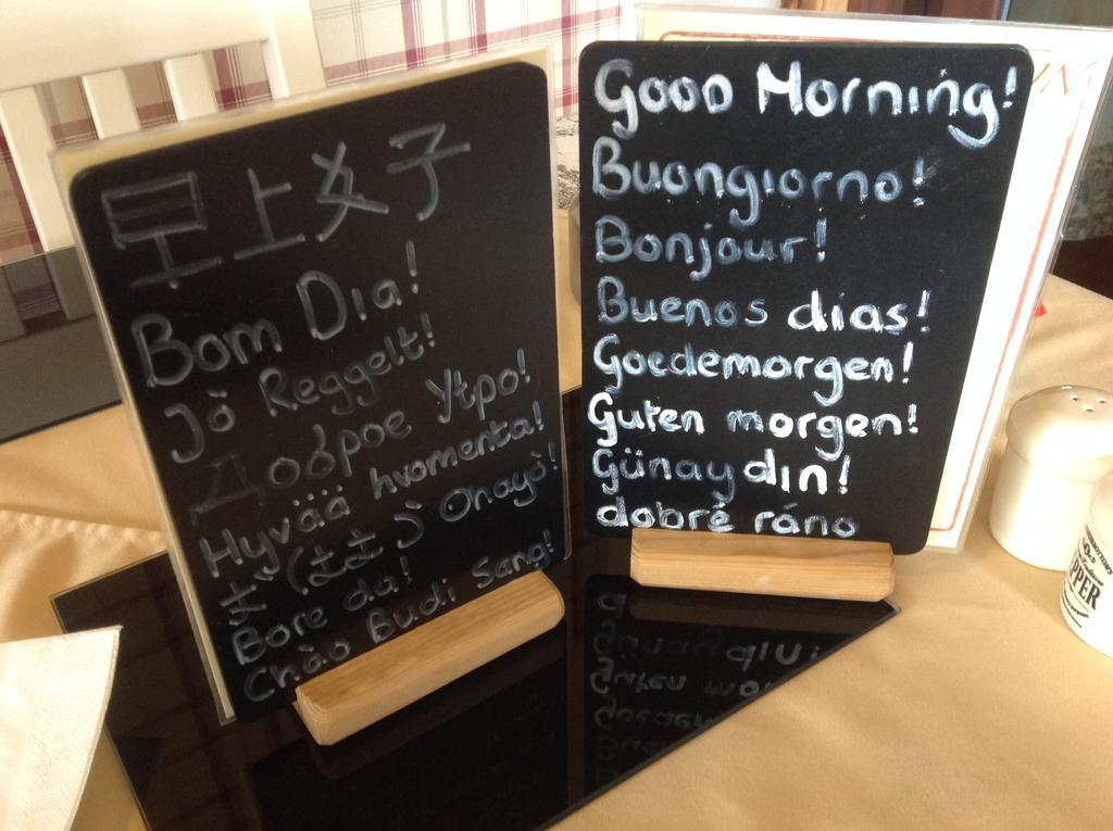 Dunroamin Bed And Breakfast Aviemore Eksteriør bilde